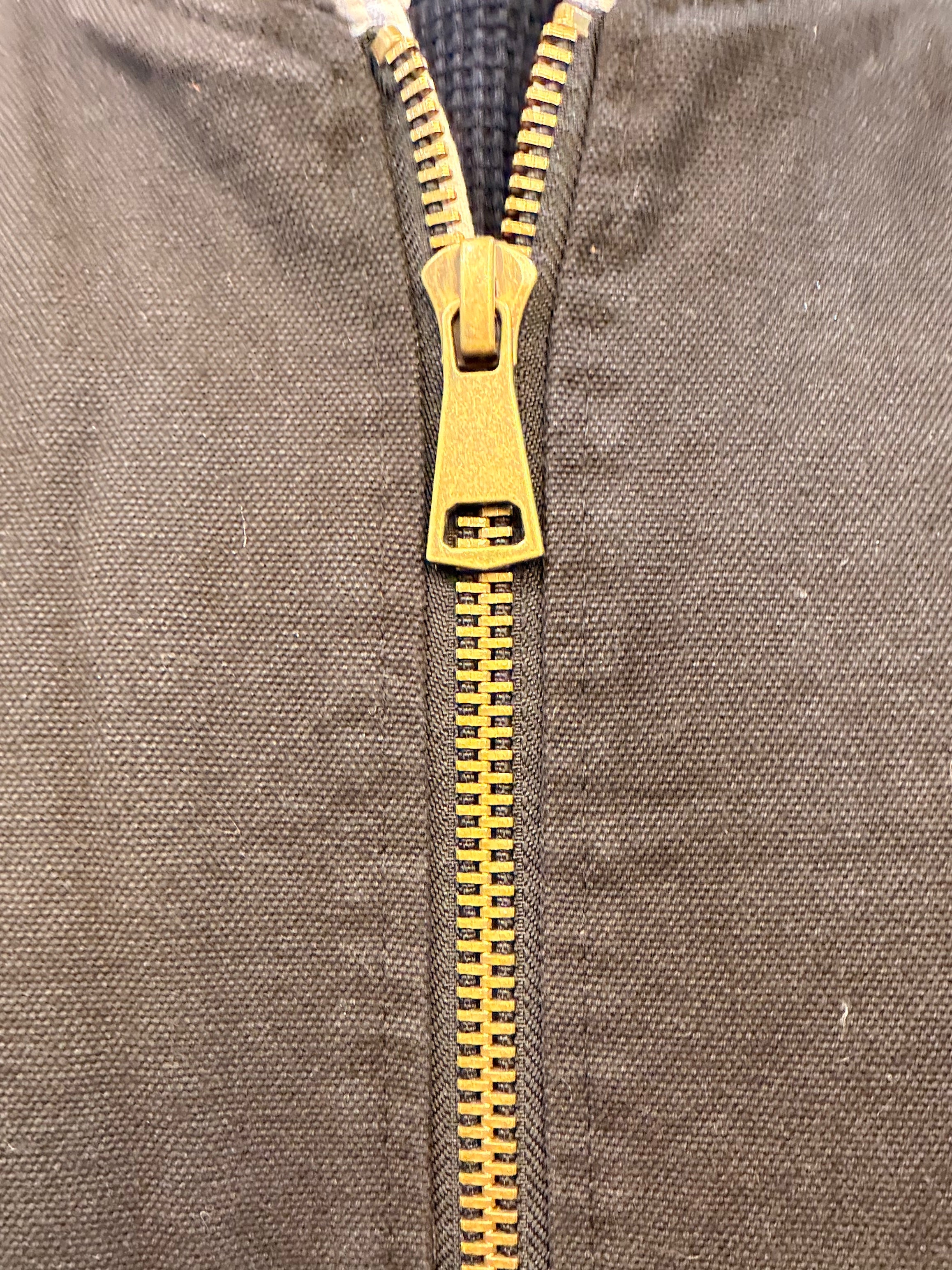 Gilet Canvas con Interno Trapuntato e Doppio Cursore