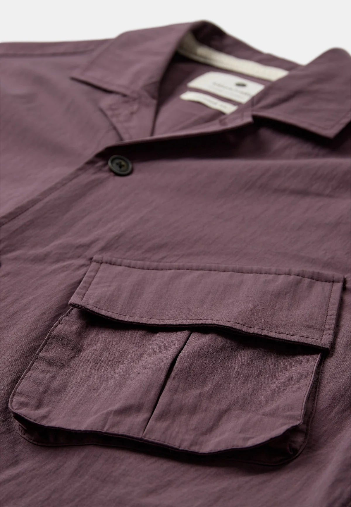 AKOTTO 2 POCKETS S/S SHIRT - Blackberry Wine