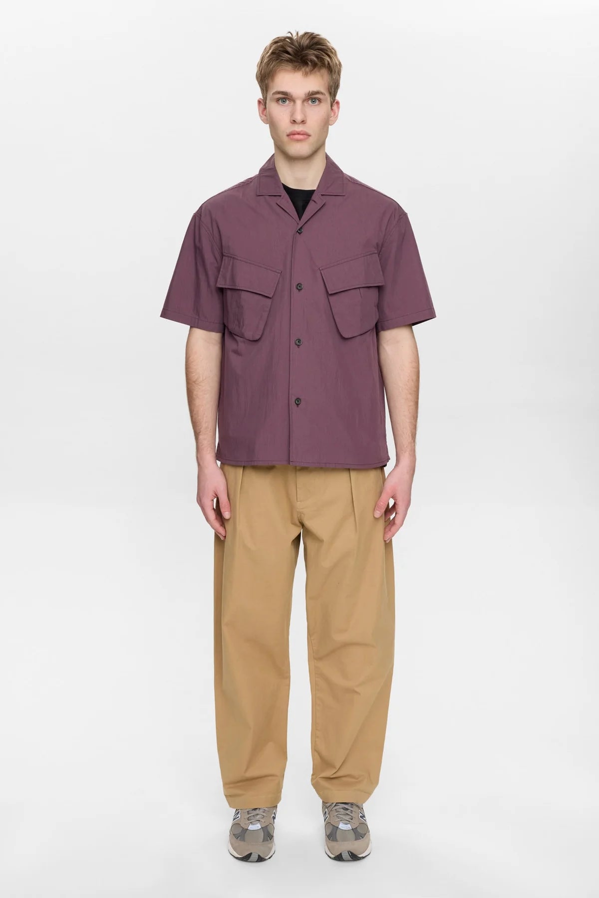AKOTTO 2 POCKETS S/S SHIRT - Blackberry Wine
